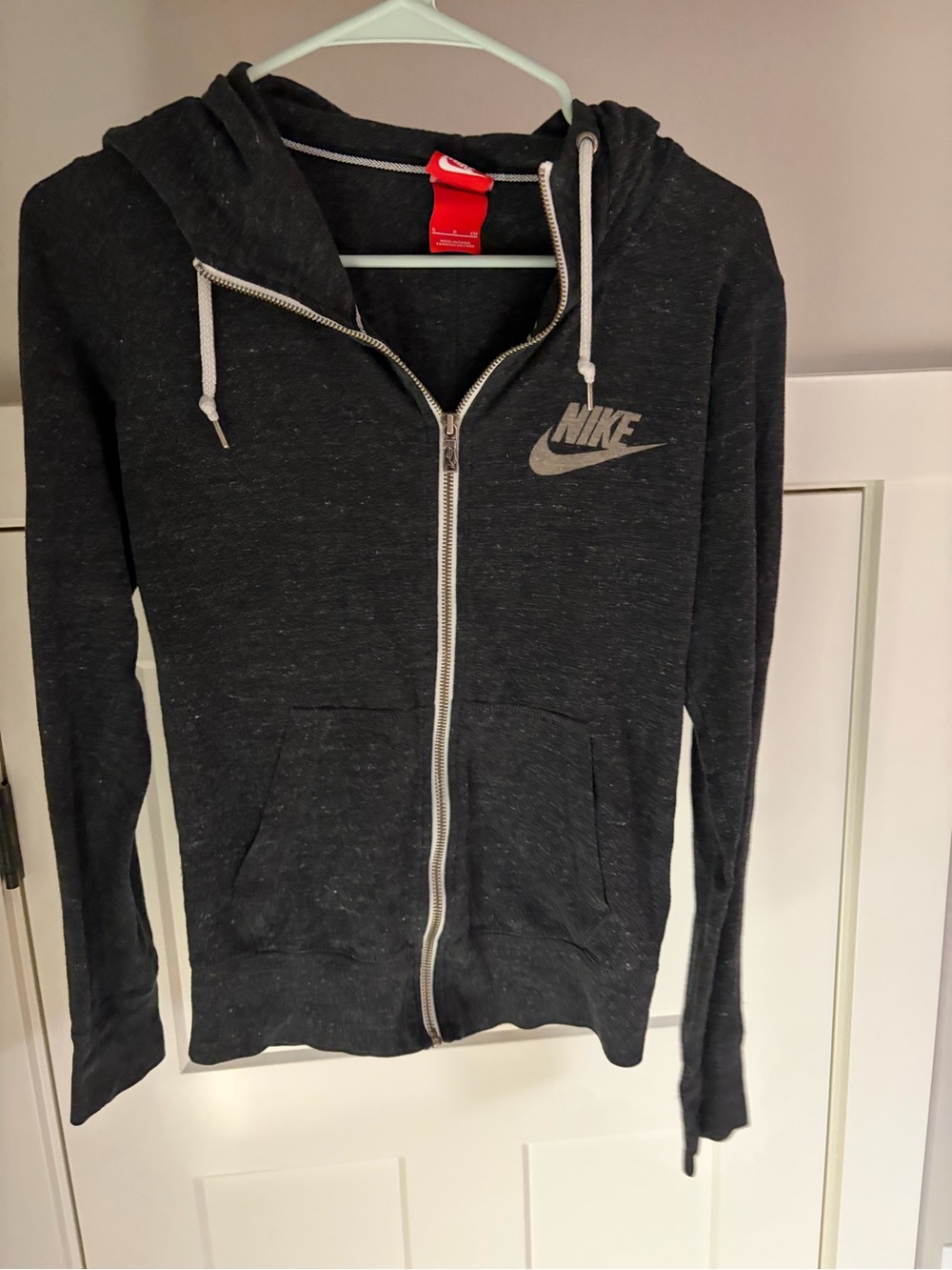Nike Women's Black Zip-Up Hooded Sweatshirt